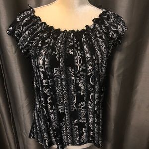 Black and white flutter sleeve top by Ava & Grace